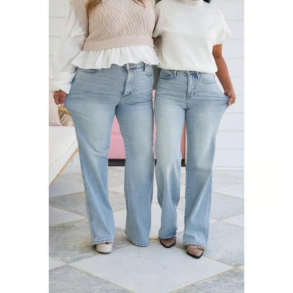 Evora™  Vintage Stretchy BBL Jeans